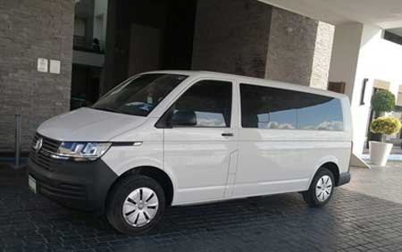 Image of our private transportation service in Cancun International Airport Image of our private transportation service in Cancun International Airport